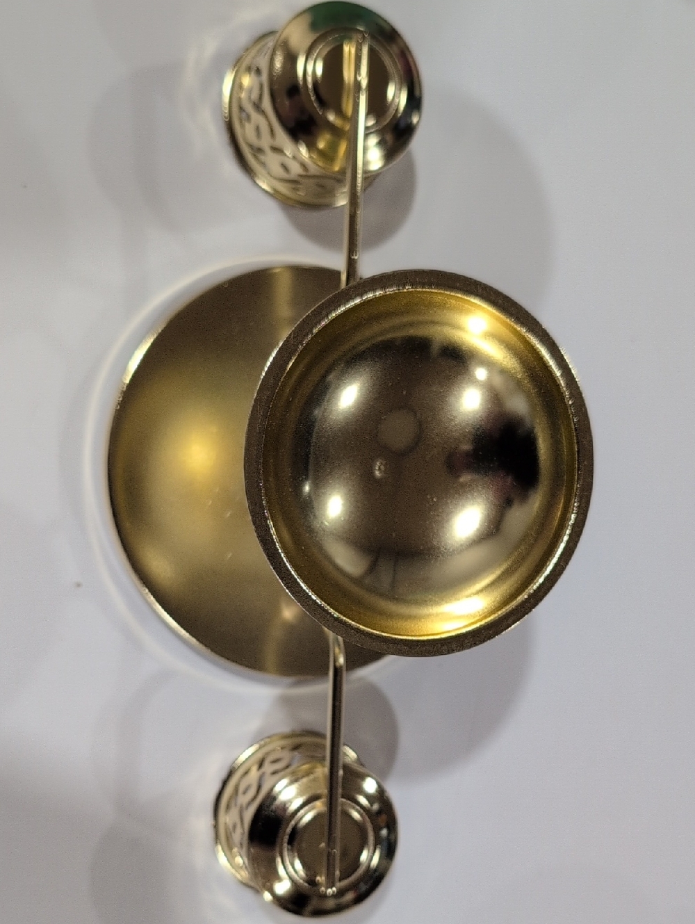 Vintage Gold-toned Candle Holder Taper Candle Pillar Candle MCM - Picture 6 of 6